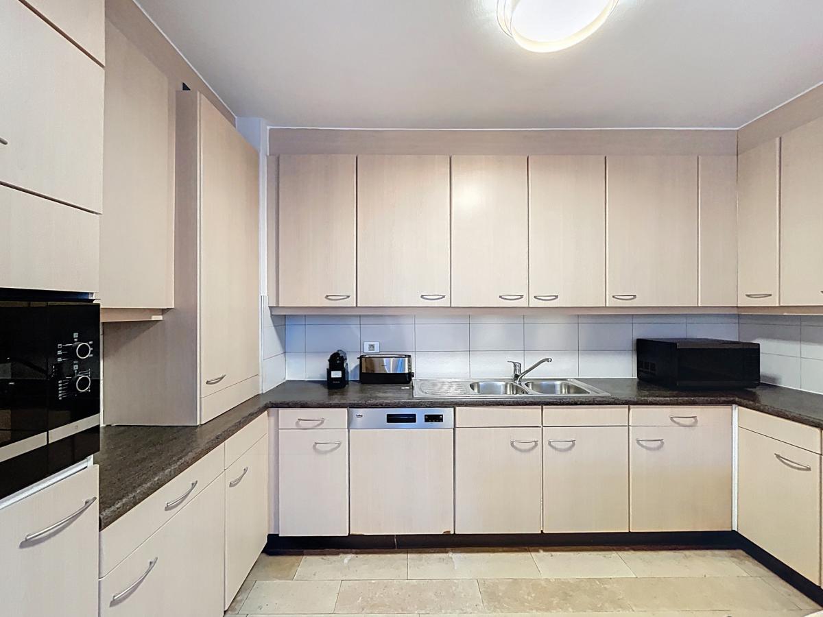 Quartier Européen - Magnifique duplex meublé 2 chambres