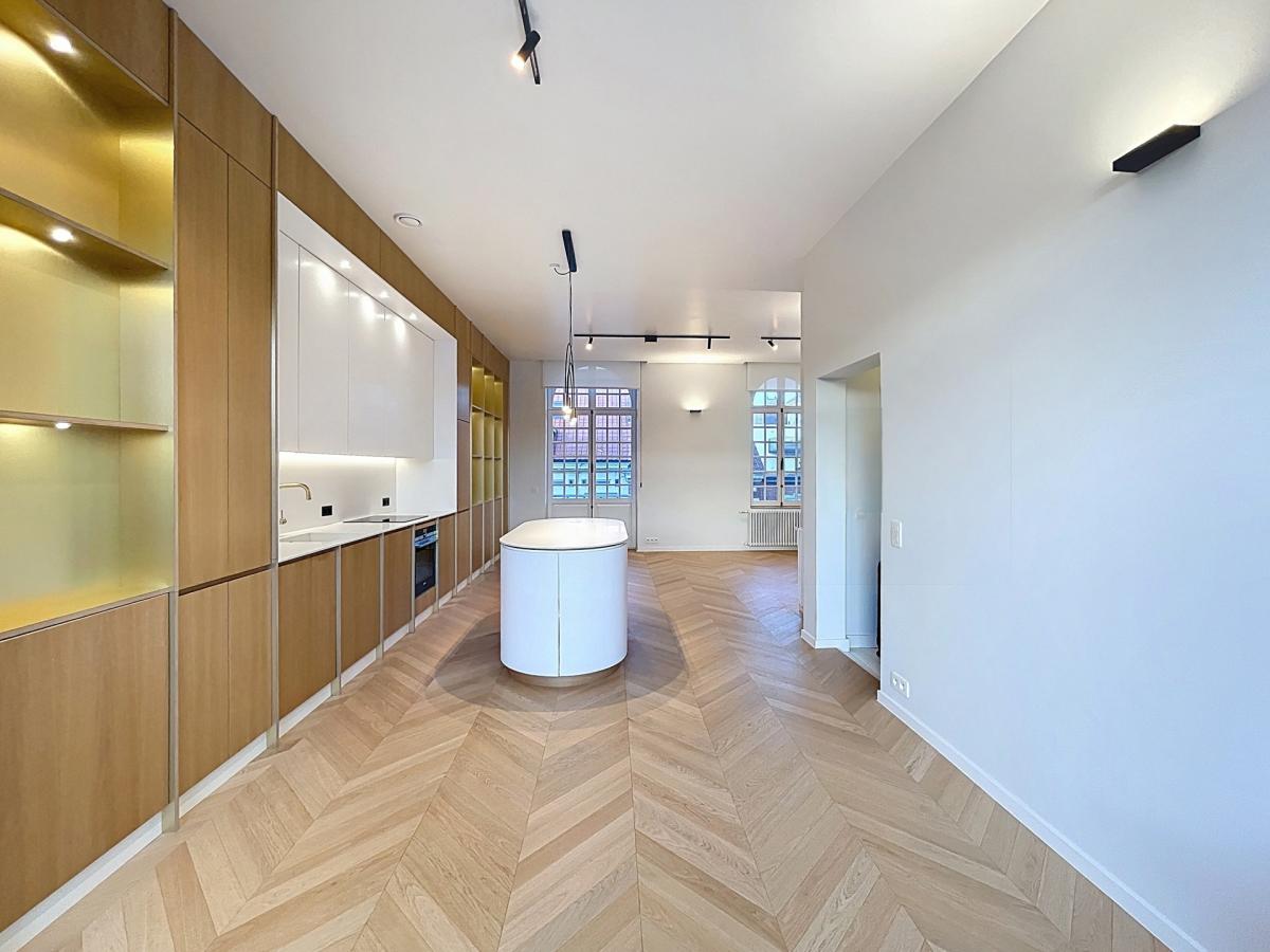 Quartier Européen - Magnifique triplex 3ch avec terrasse