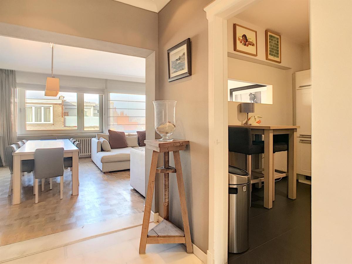 Cavell : Bel appartement meublé 2 chambres 