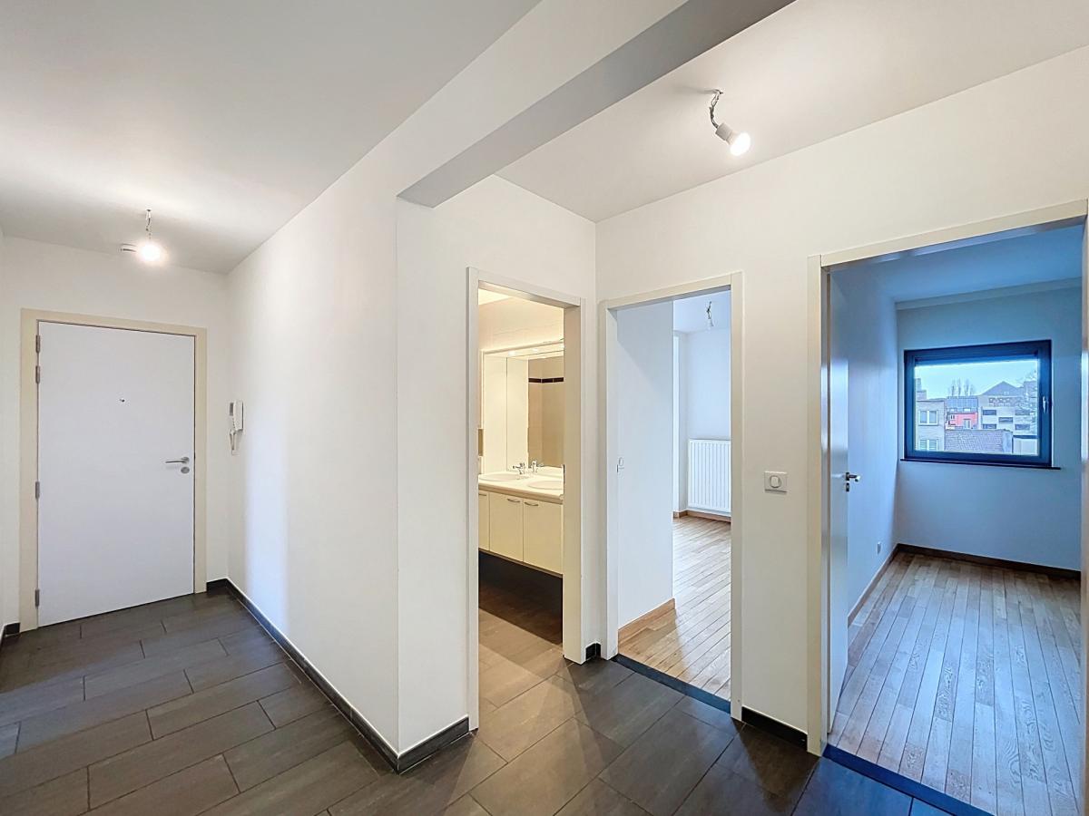 Bd Lambermont - Magnifique appartement 3ch + terrasse