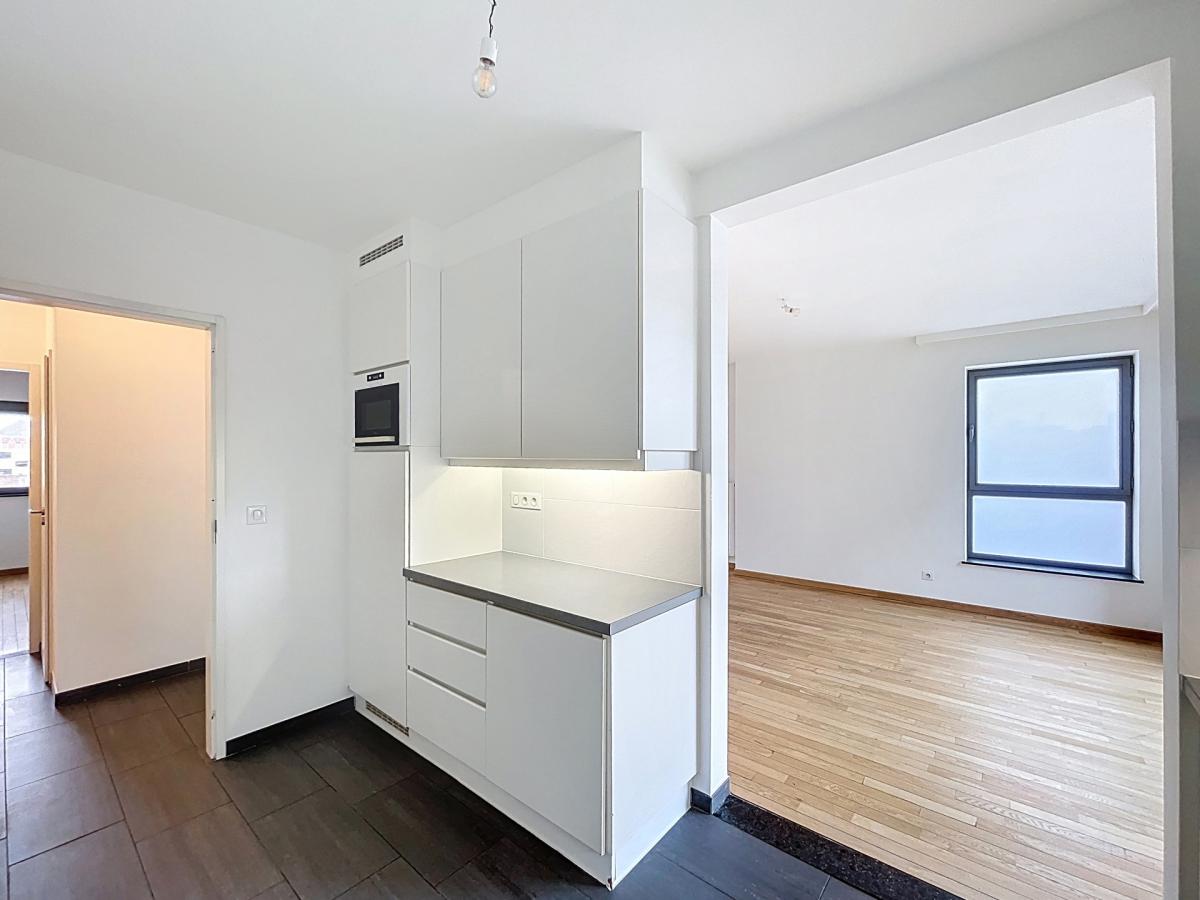 Bd Lambermont - Magnifique appartement 3ch + terrasse