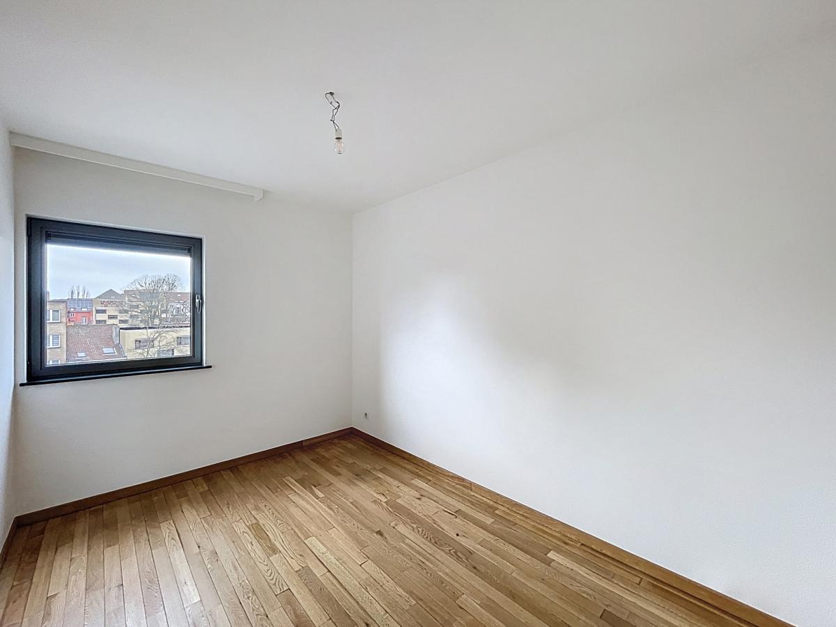 Bd Lambermont - Magnifique appartement 3ch + terrasse