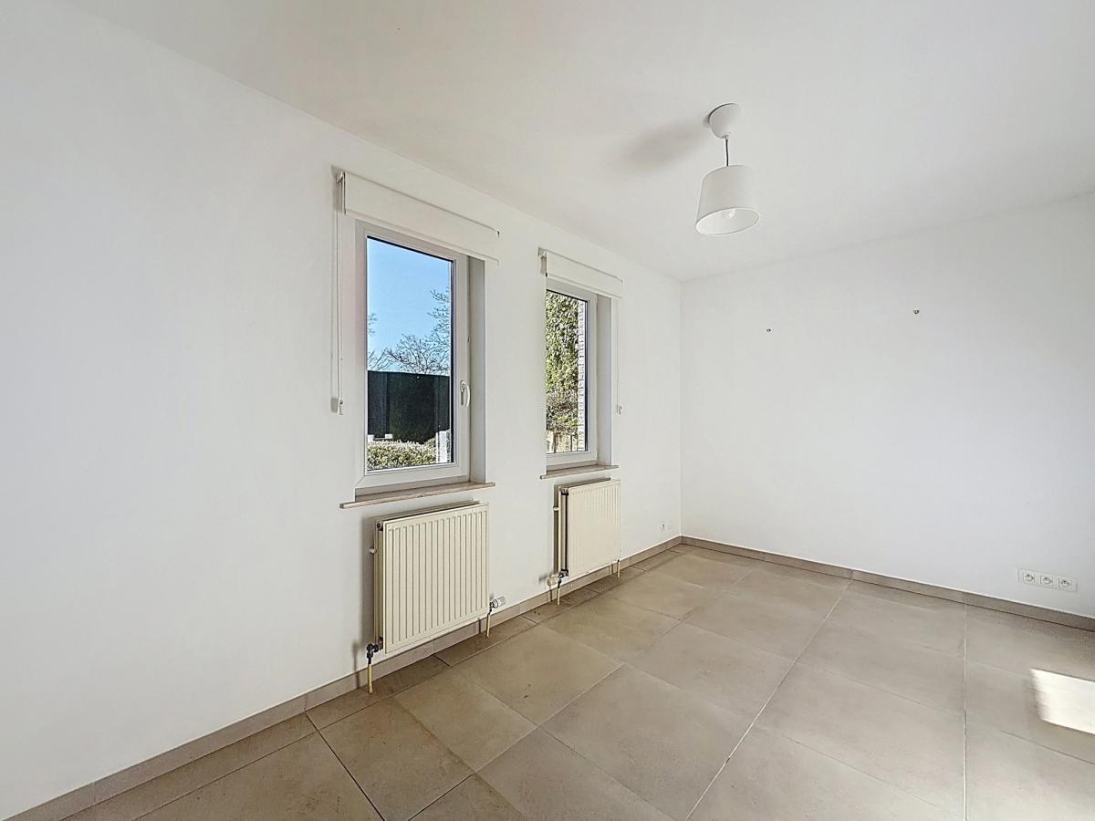 Dieweg : Maison 3 façades + piscine extérieure chauffée