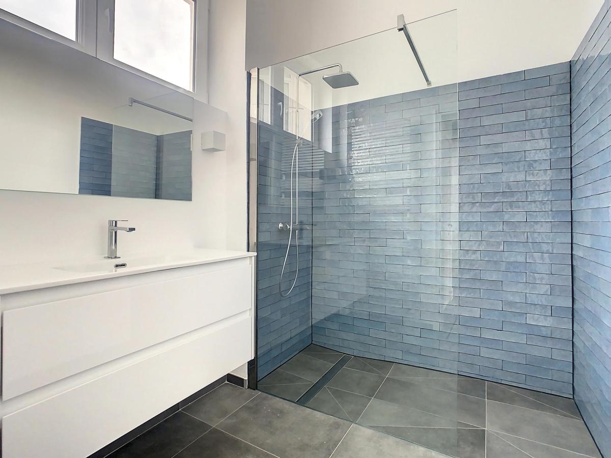 Guy d'Arezzo : Superbe appartement entièrement rénové