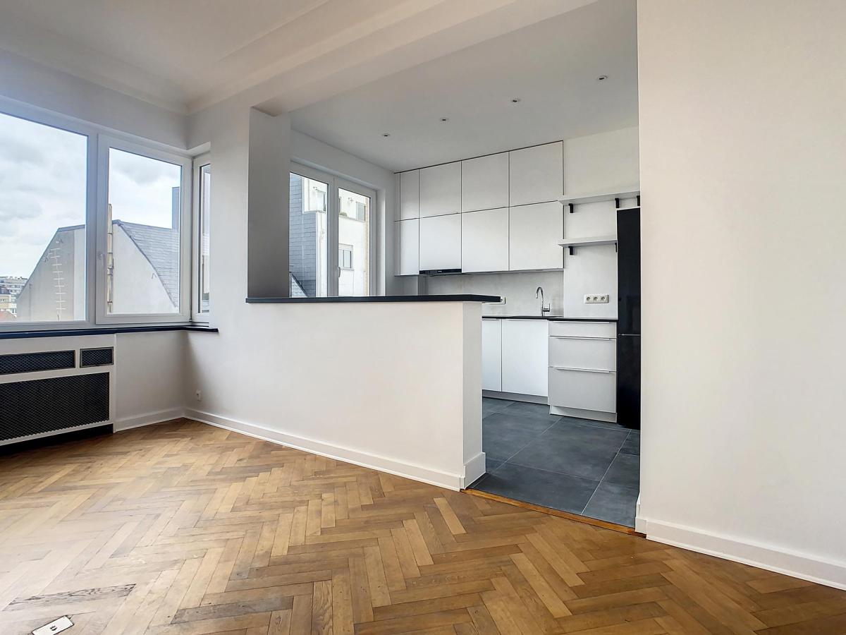 Guy d'Arezzo : Superbe appartement entièrement rénové