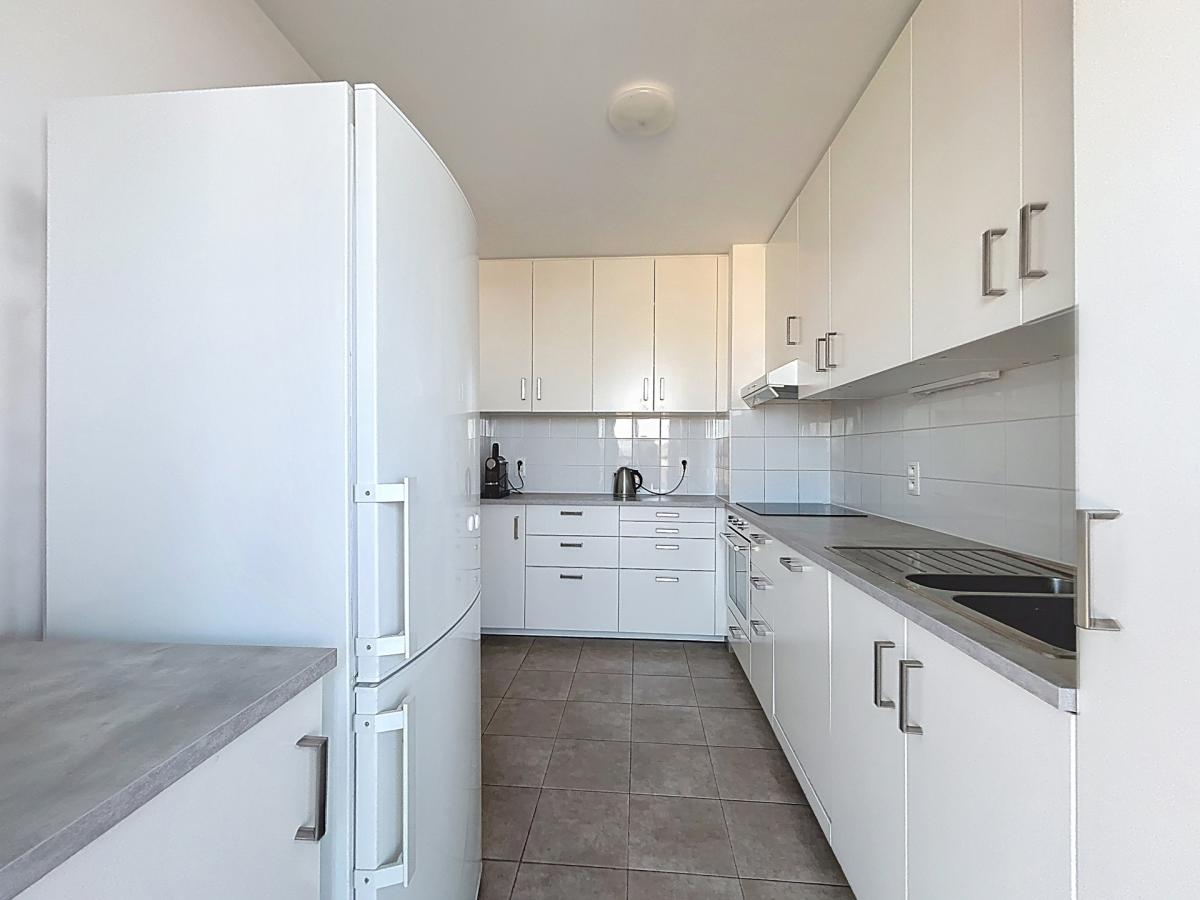 UCL : Lumineux appartement dernier étage avec une terrasse