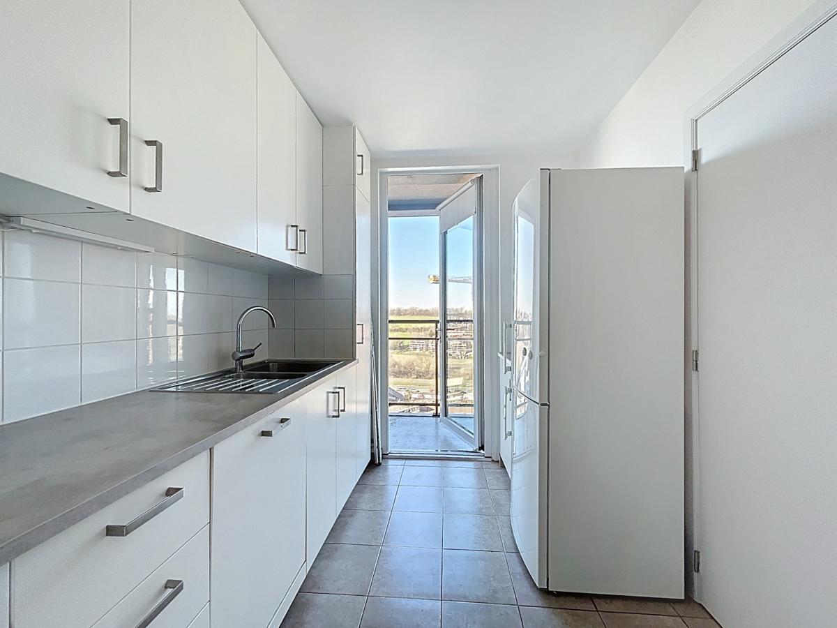 UCL : Lumineux appartement dernier étage avec une terrasse