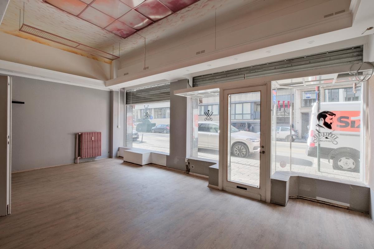 Antoine Dansaert: Superbe rez-de-chaussée commercial