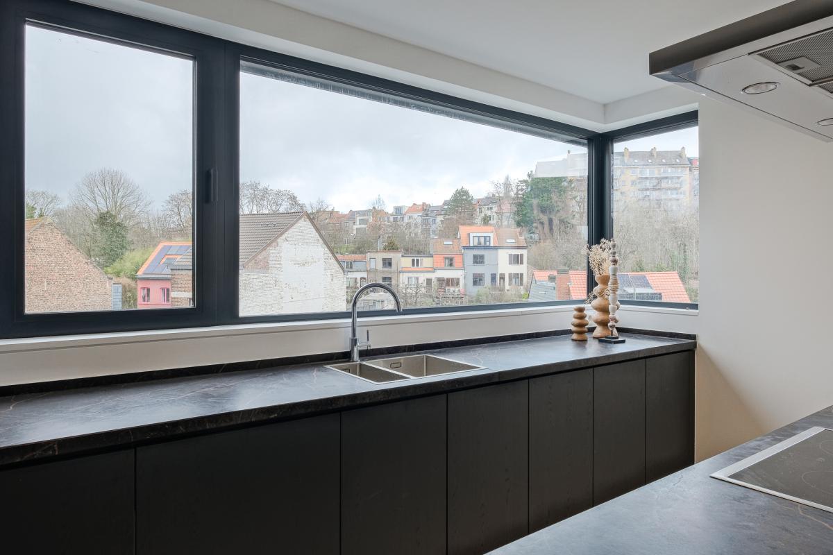 Saint Job/Lycée Français duplex 145m² 3ch + 2 terrasses