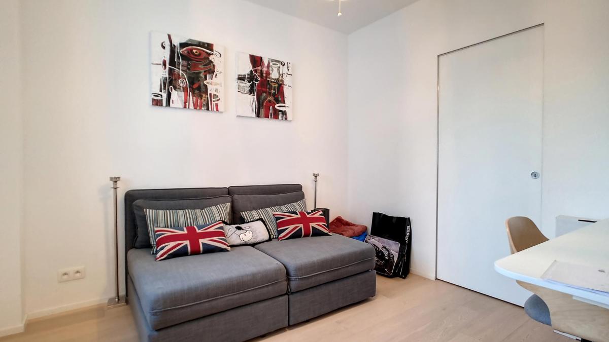 Boulevard de Waterloo : Superbe Penthouse meublé 