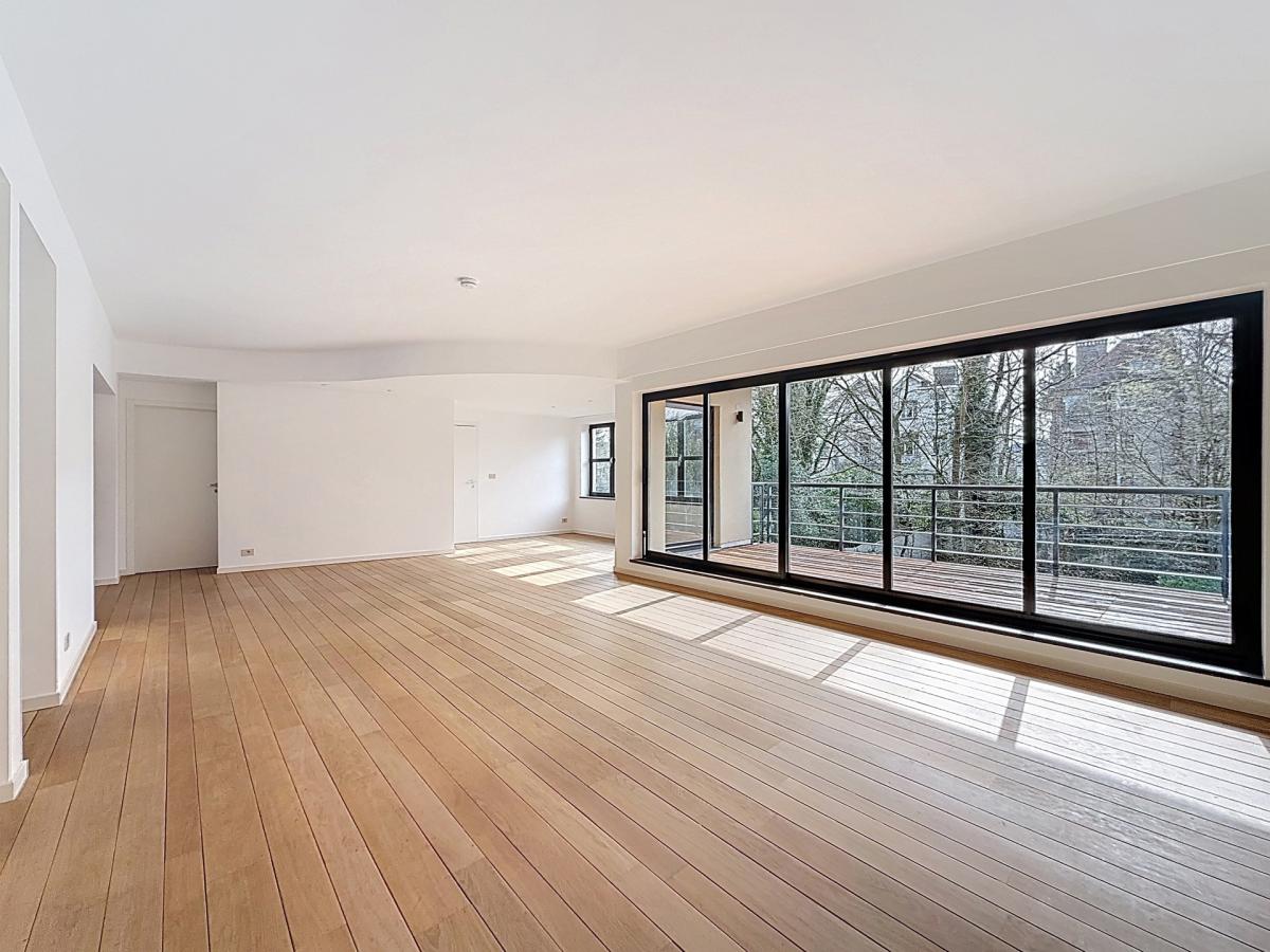 Vert Chasseur : Superbe appartement contemporain + terrasse