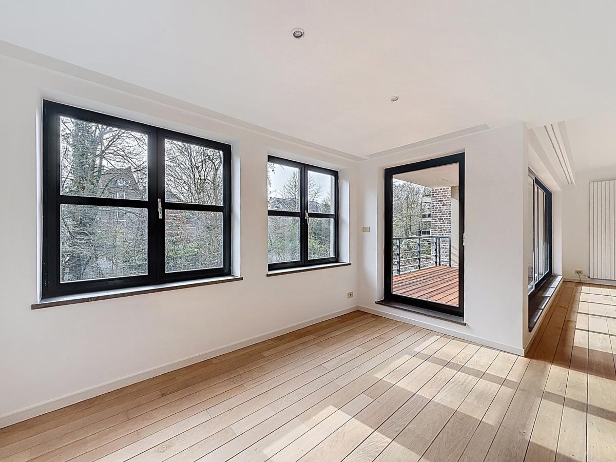 Vert Chasseur : Superbe appartement contemporain + terrasse