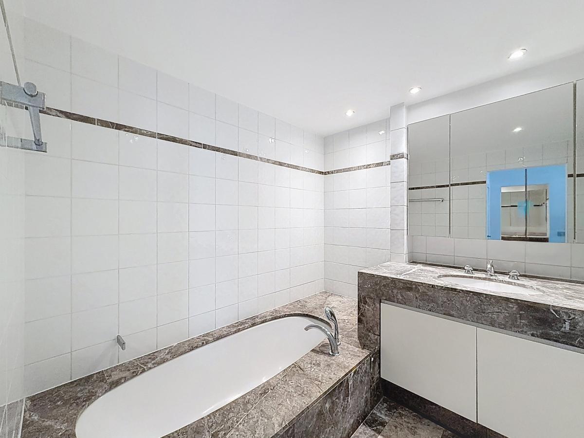 Vert Chasseur : Superbe appartement contemporain + terrasse