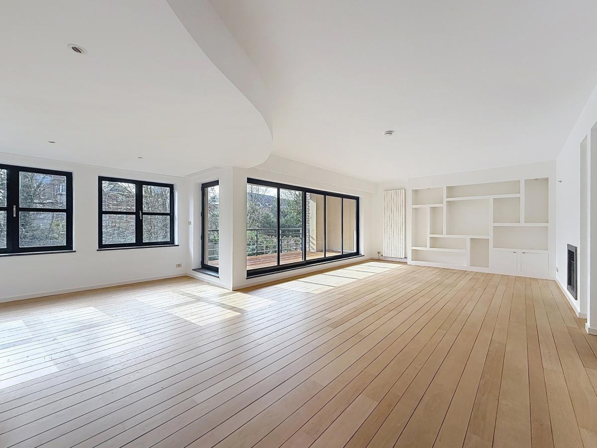 Vert Chasseur : Superbe appartement contemporain + terrasse