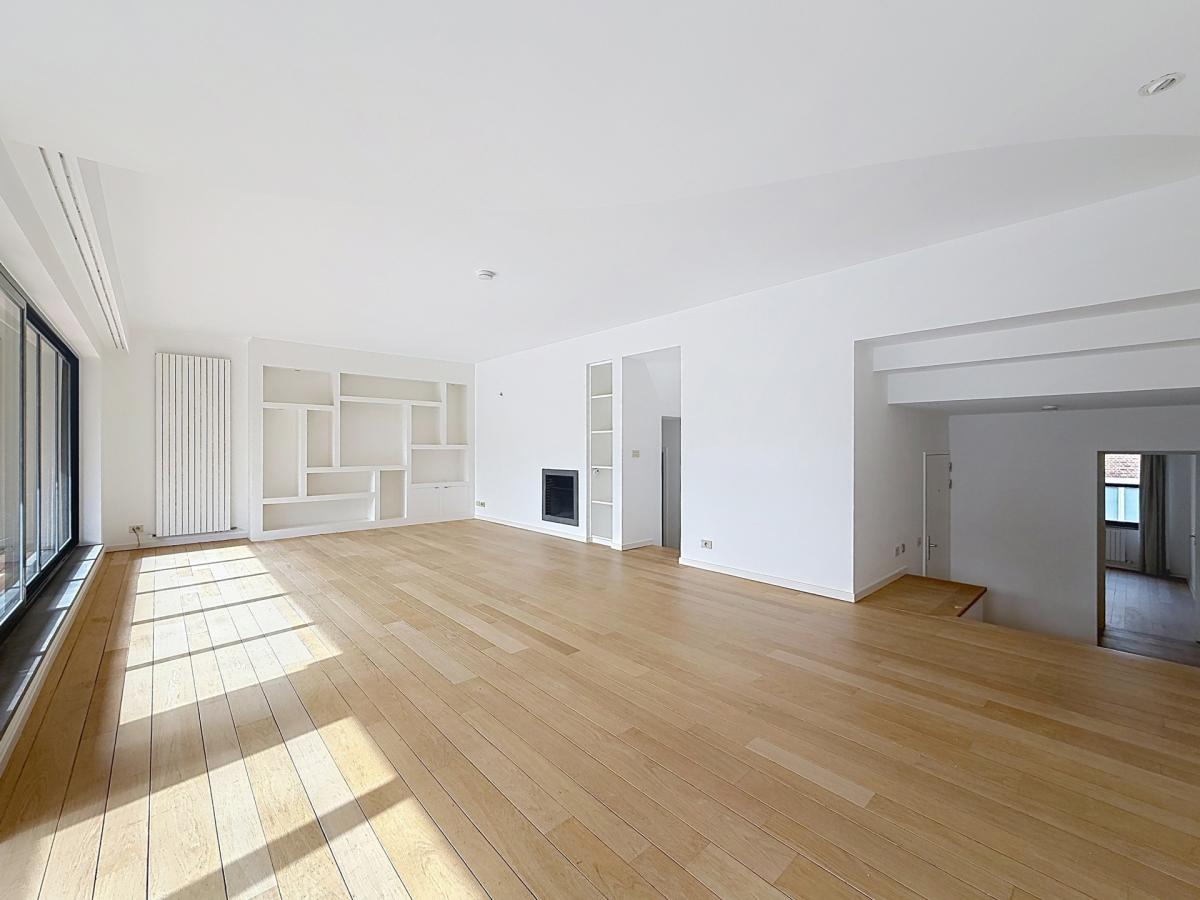 Vert Chasseur : Superbe appartement contemporain + terrasse