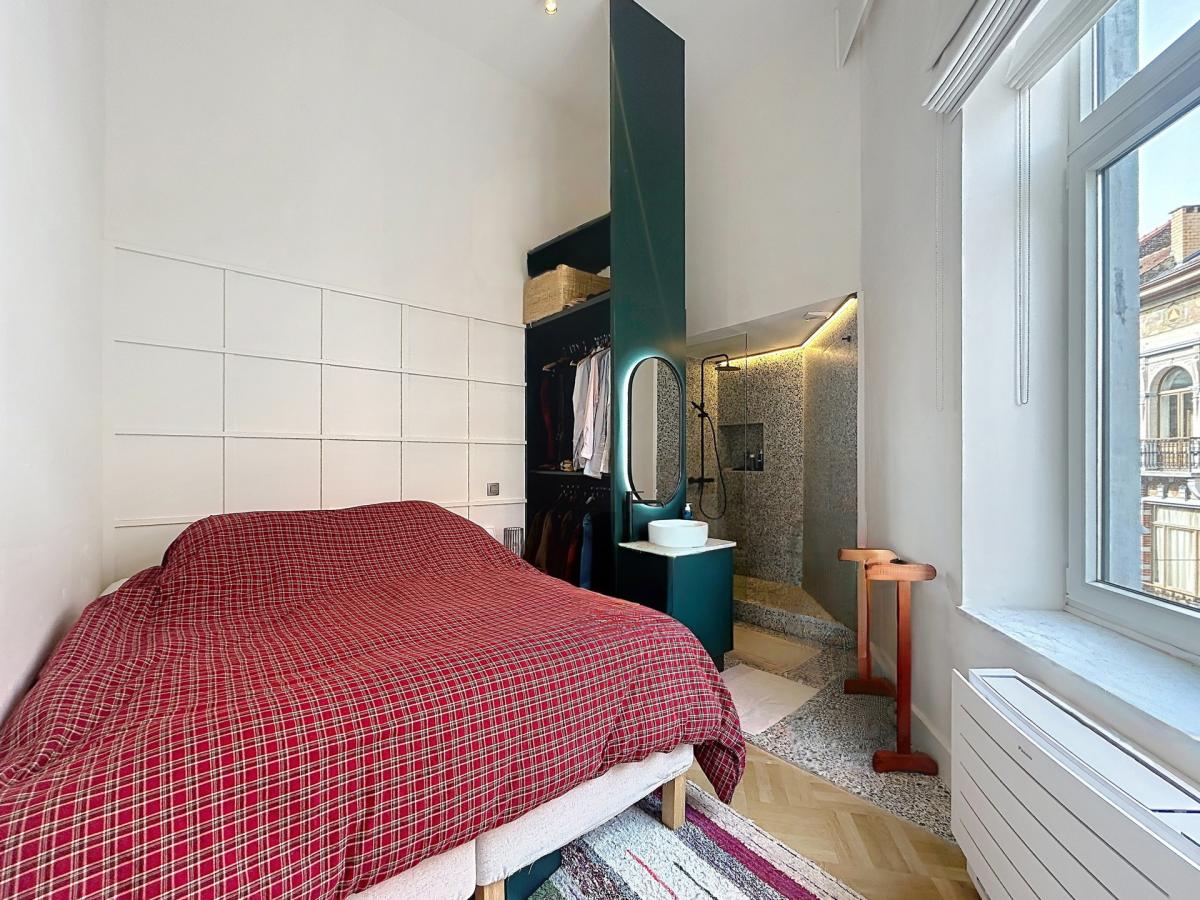 Sablon : Superbe appartement 3 chambres entièrement rénové