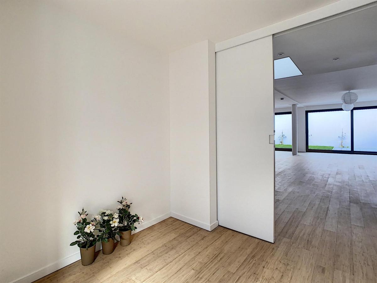 Cottages : Belle maison mitoyenne + terrasses + jardin