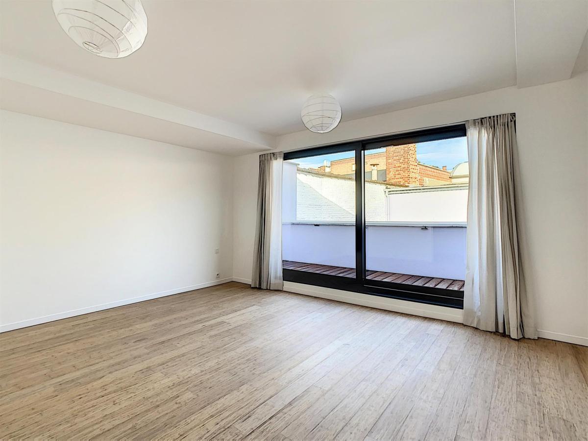 Cottages : Belle maison mitoyenne + terrasses + jardin