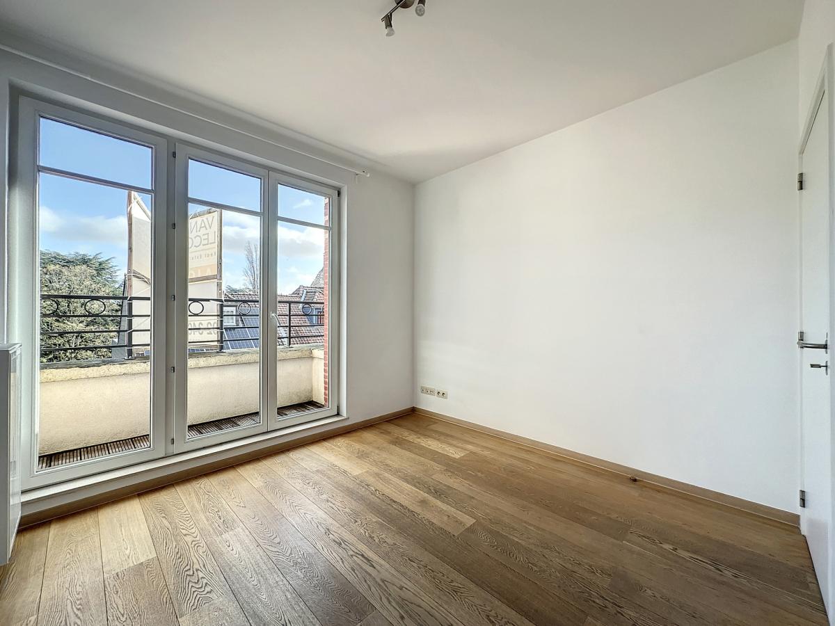 Brugmann Court : Superbe appartement 4 chambres + terrasse