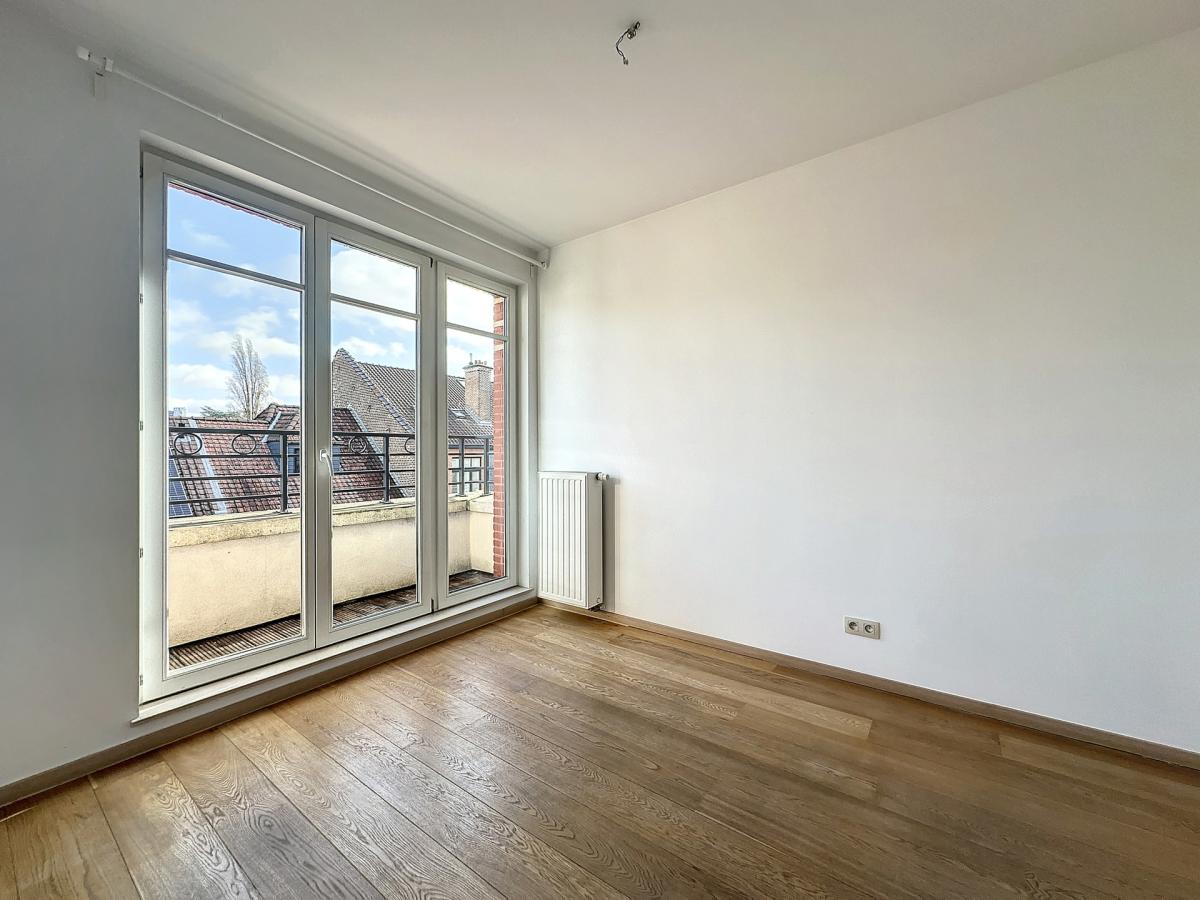 Brugmann Court : Superbe appartement 4 chambres + terrasse