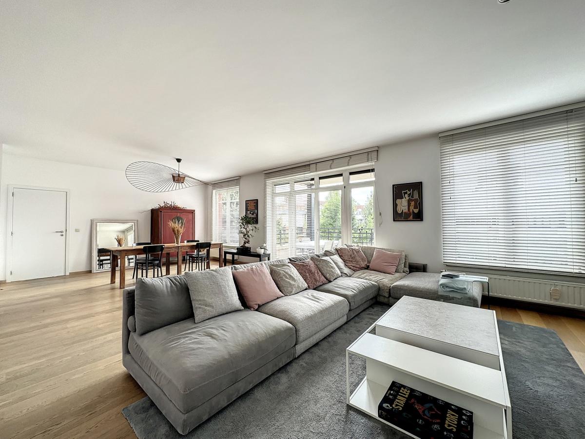 Brugmann Court : Superbe appartement 4 chambres + terrasse