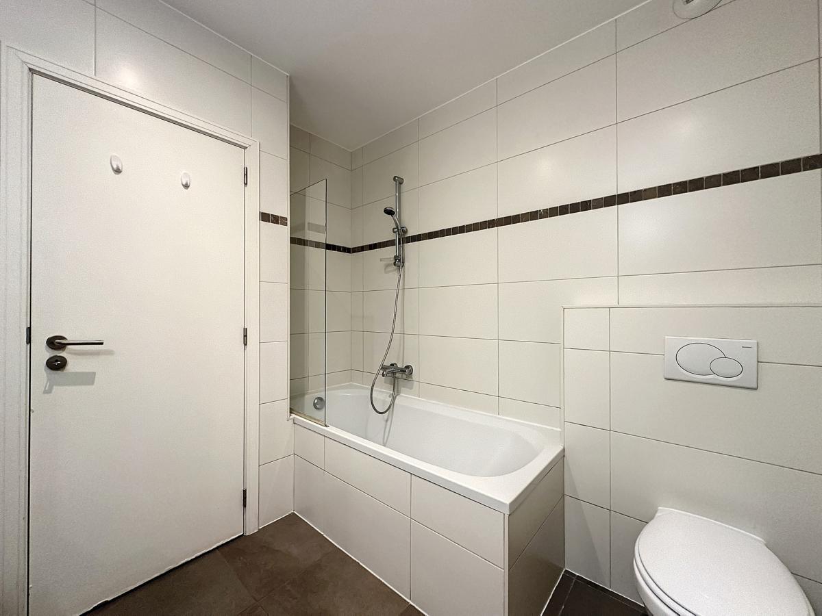 Brugmann Court : Superbe appartement 4 chambres + terrasse