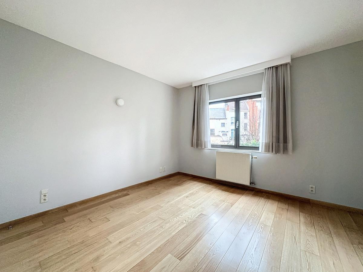 Churchill/VDK : Bel appartement de 3 chambres rénové