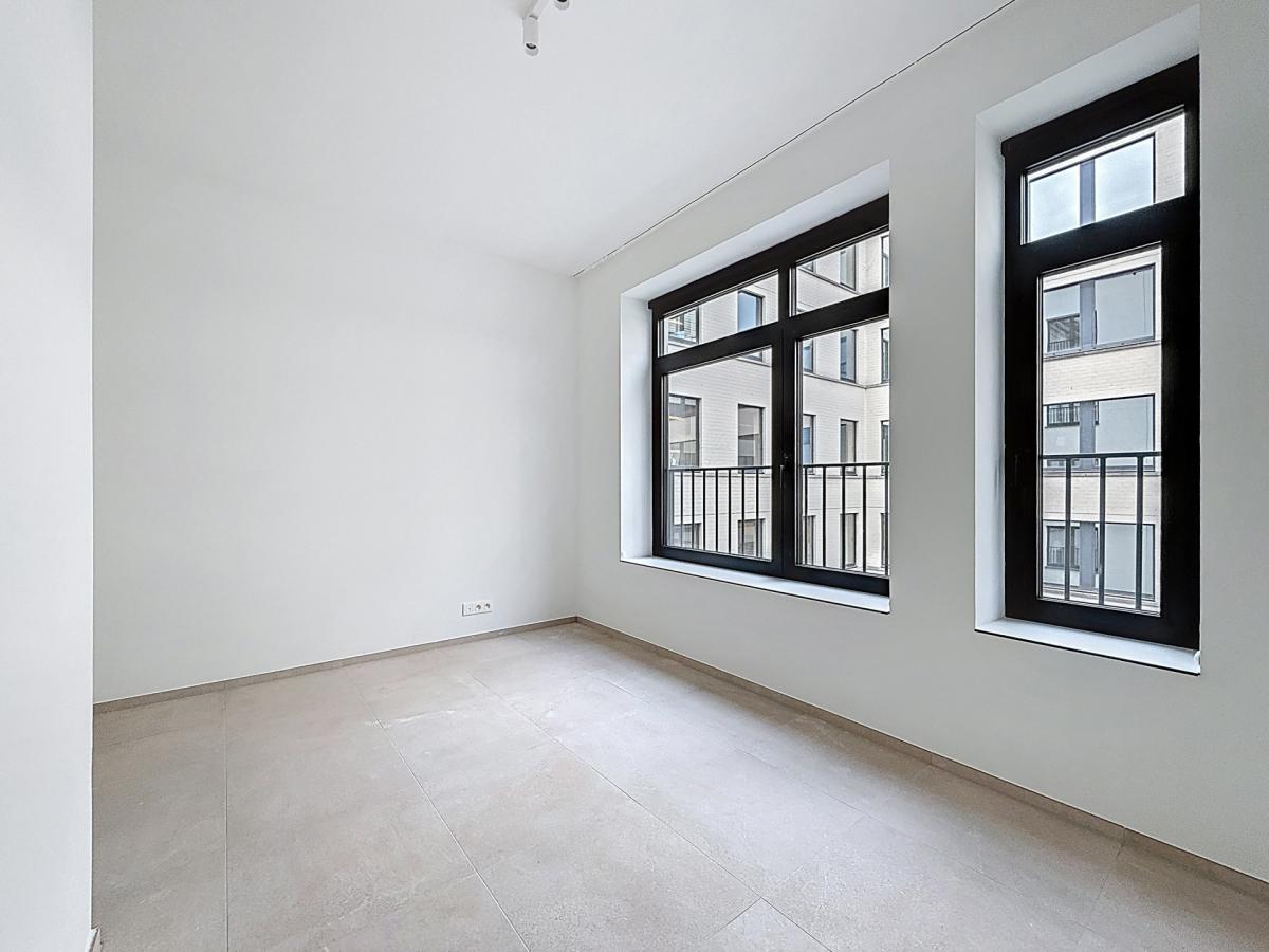 JOURDAN : Bel appartement neuf 3 CH + Terasse