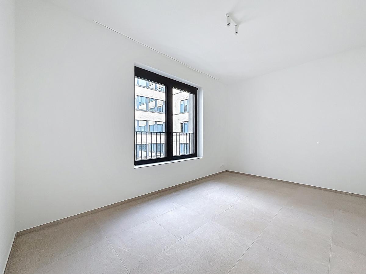 JOURDAN : Bel appartement neuf 3 CH + Terasse