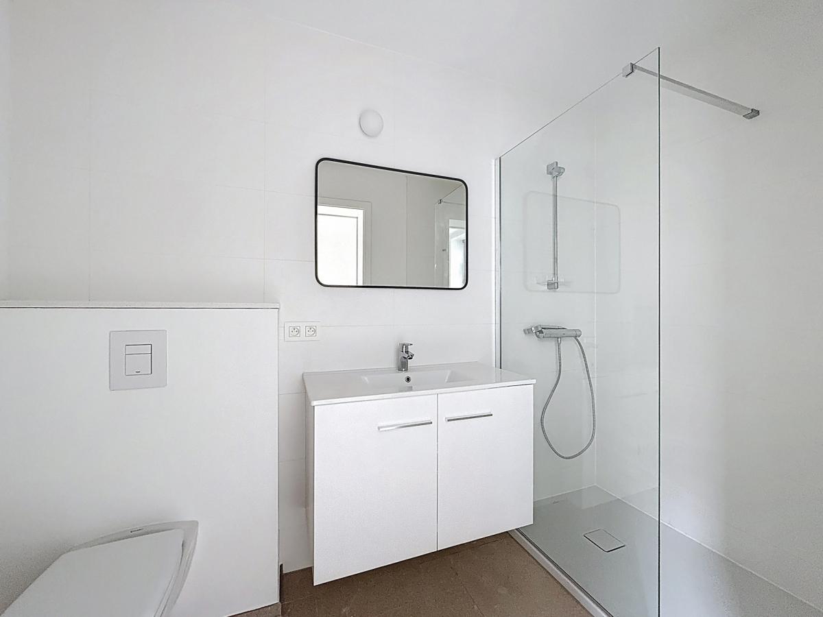 JOURDAN : Bel appartement neuf 3 CH + Terasse