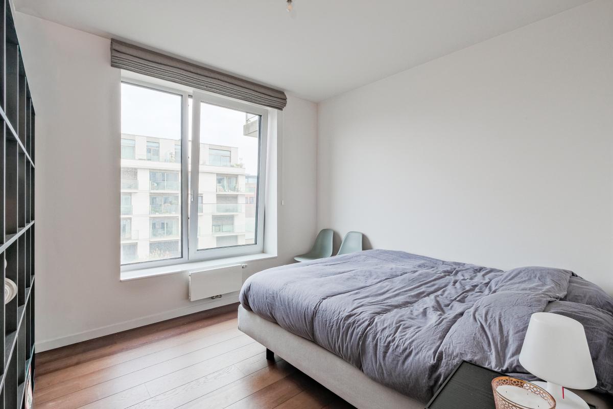 Centre/canal: appartement récent: terrasse 15 m², 2 parkings