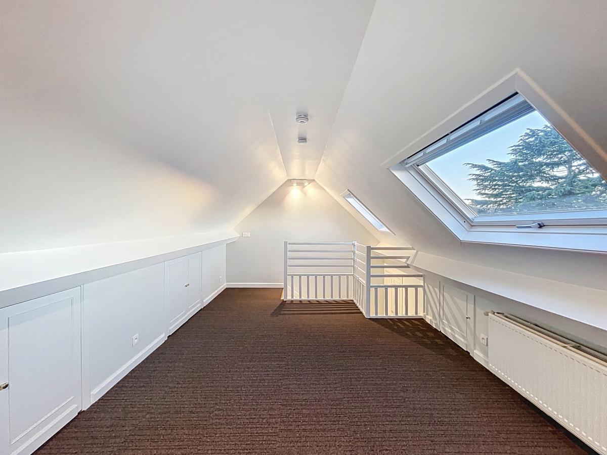 Quartier Européen - Magnifique triplex 3ch avec terrasse