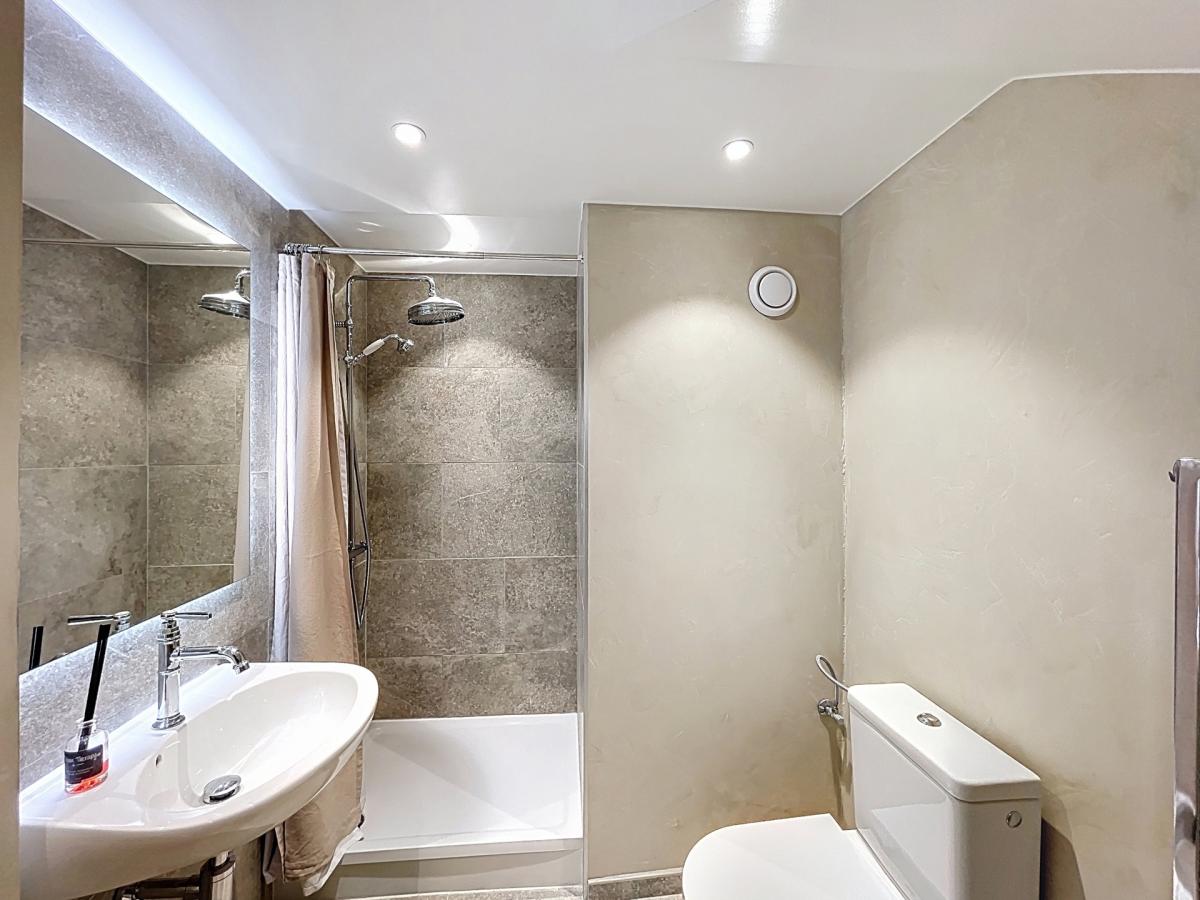 Quartier Européen - Magnifique triplex 3ch avec terrasse