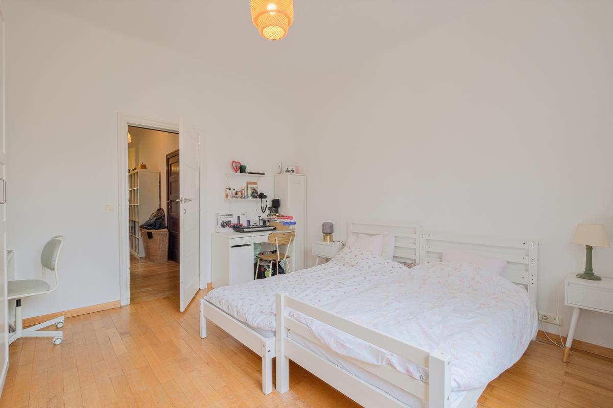 Place Brugmann, appartement 1ch+bur