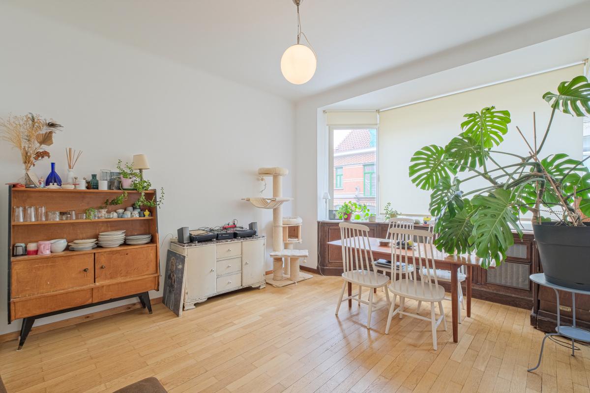 Place Brugmann, appartement 1ch+bur