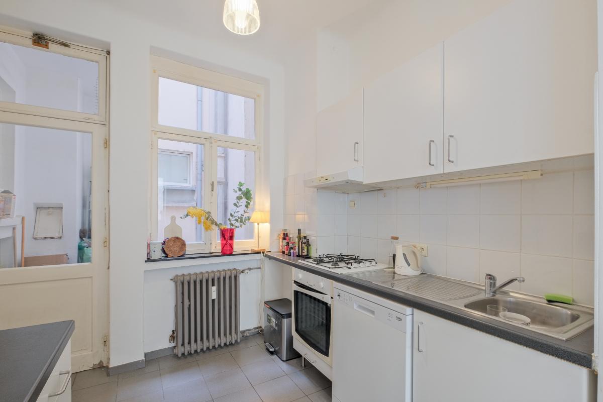 Place Brugmann, appartement 1ch+bur