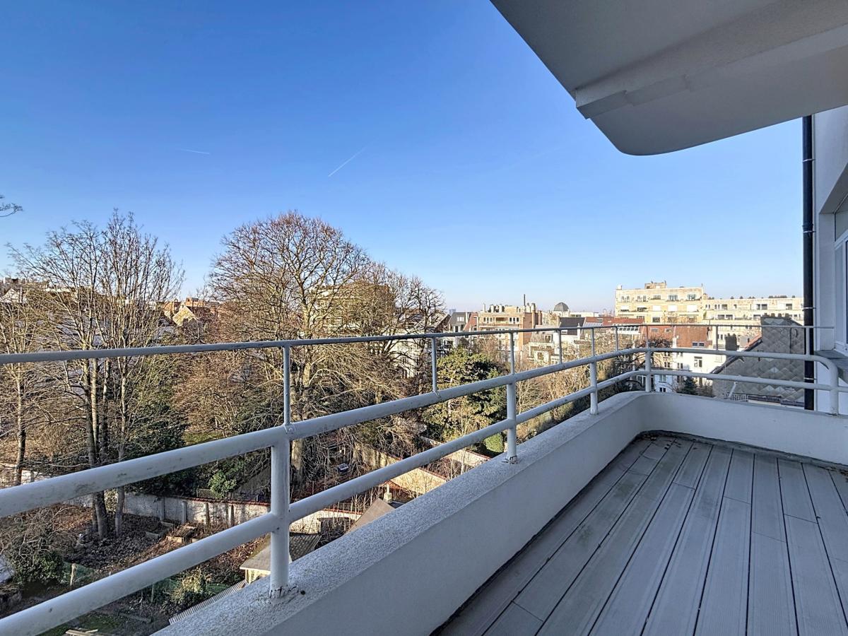Brugmann : Magnifique appartement 4 chambres + terrasse