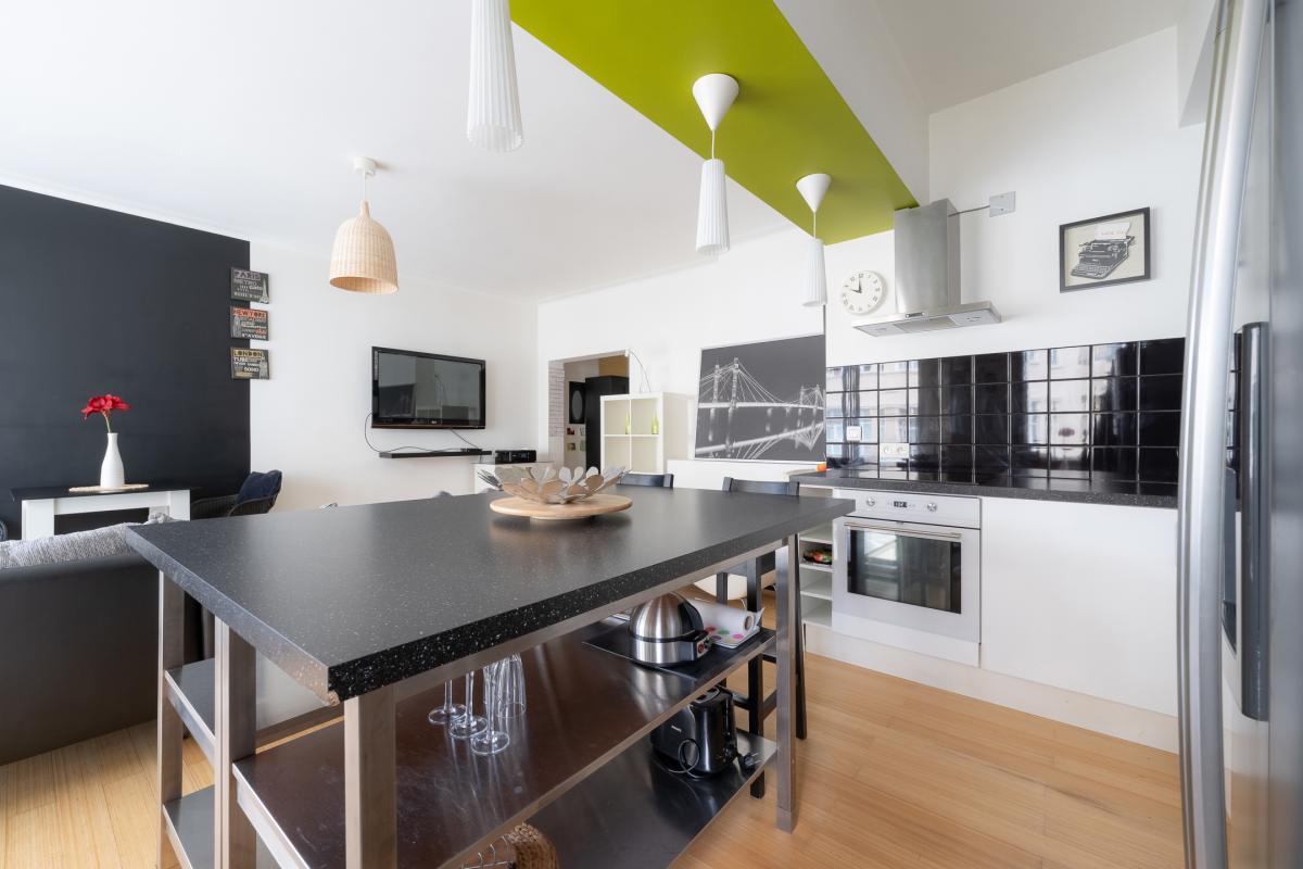 SOUS OFFRE !! Châtelain/Tenbosch: Bel appartement 92m² 2 ch + balcons