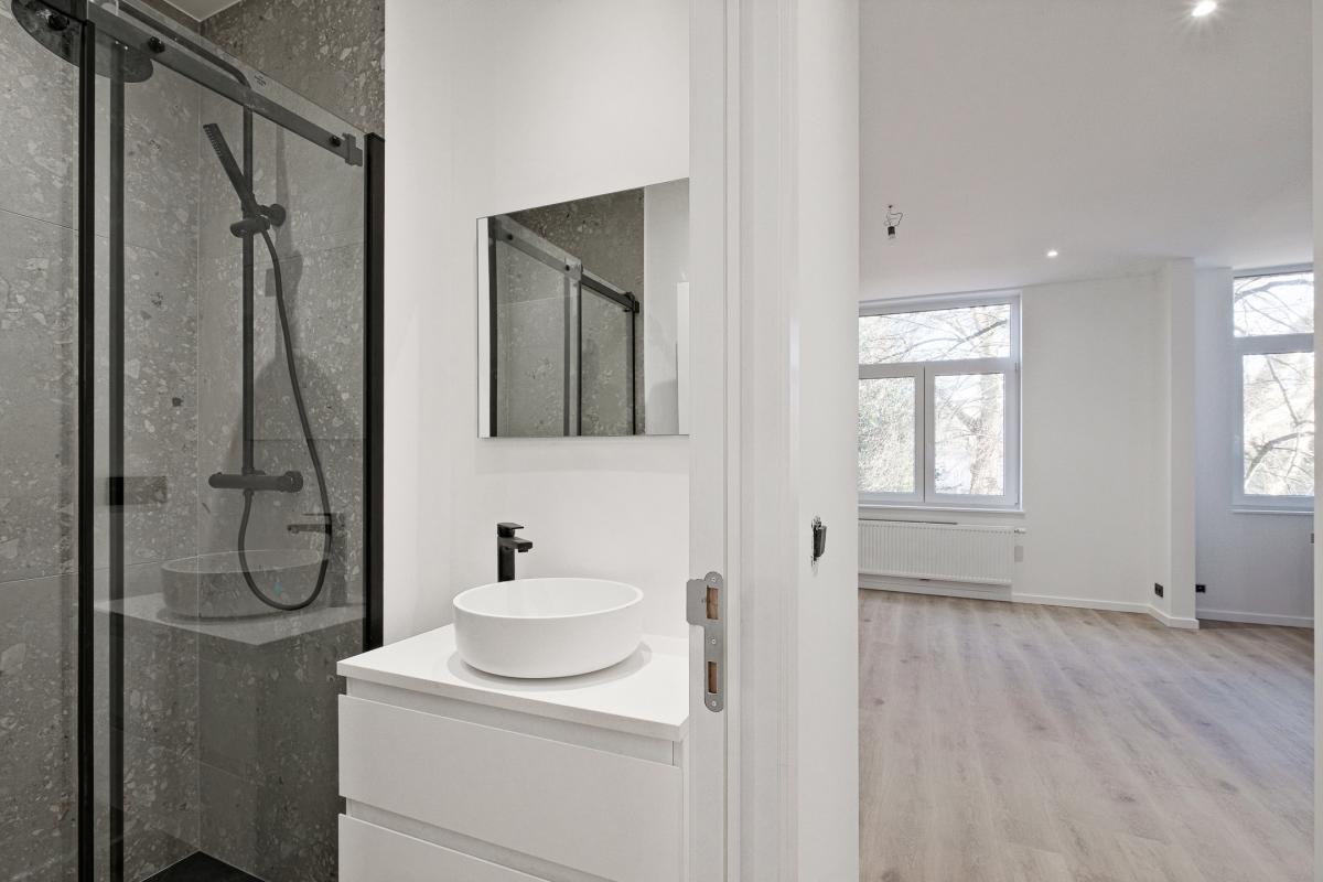 Lepoutre/Brugmann : Magnifique appartement rénové 1 chambre