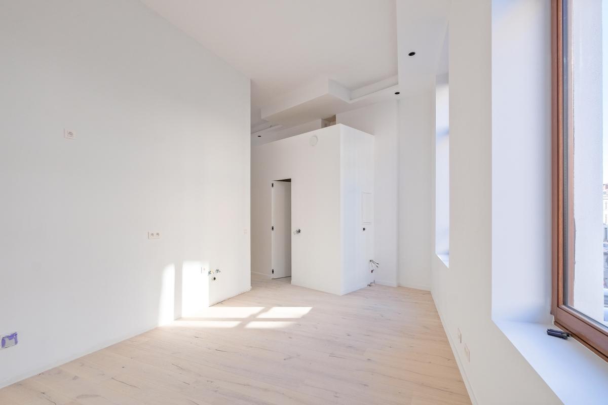 Stephanie/Toison d'or Magnifique studio ±46 m² 