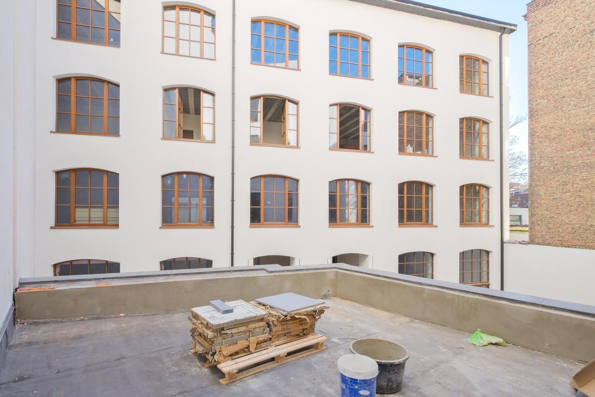 Stephanie/Toison d'or Spacieux 2 ch ±93m² terrasse SUD-EST