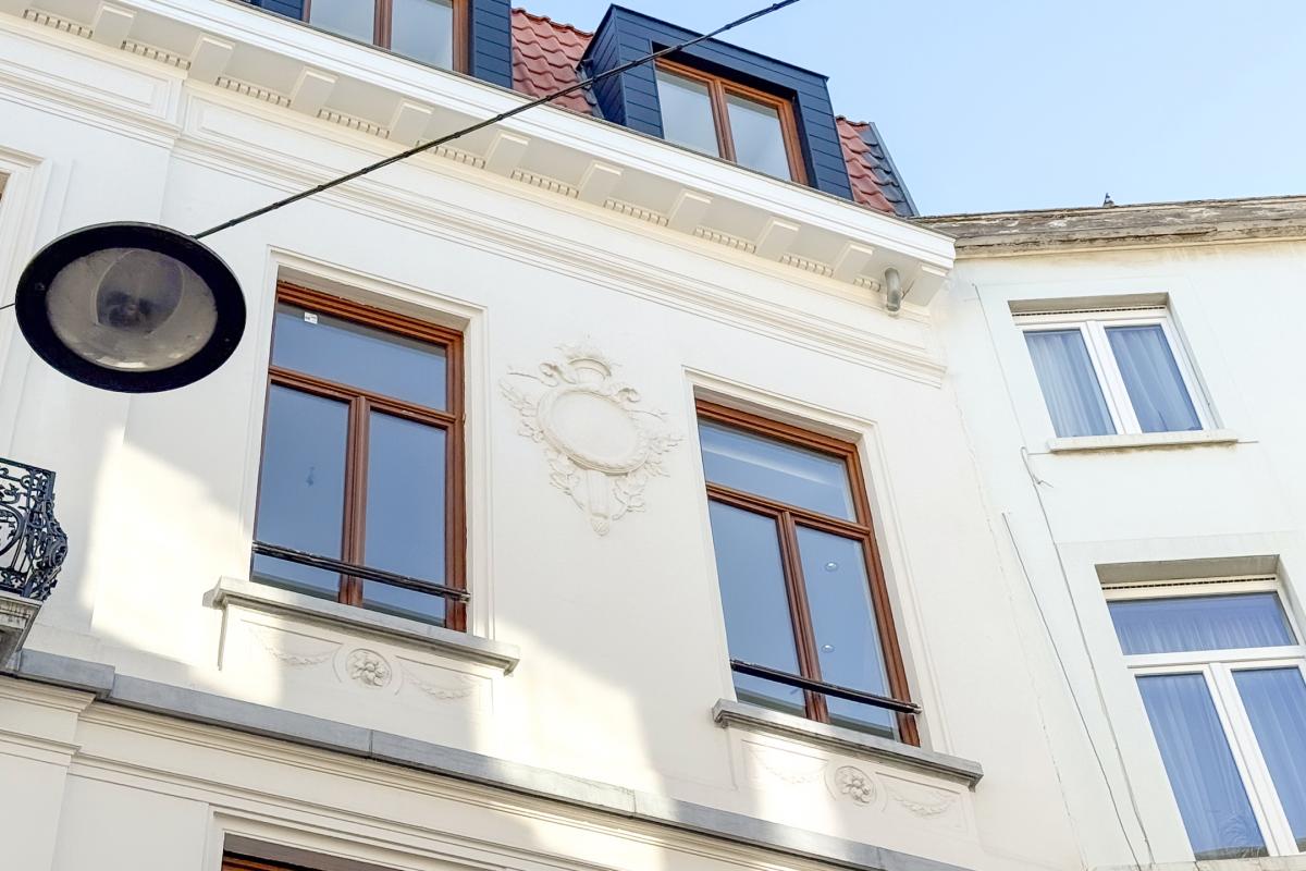 Stephanie/Toison d'or Spacieux 2 ch ±93m² terrasse SUD-EST