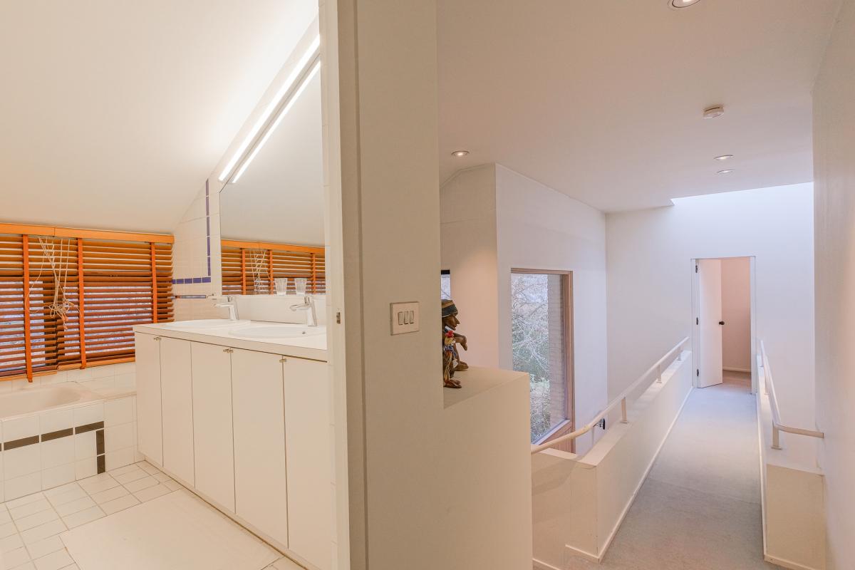 Fort Jaco: magnifique villa de ± 453 m² sur 15 ares - 5 ch.