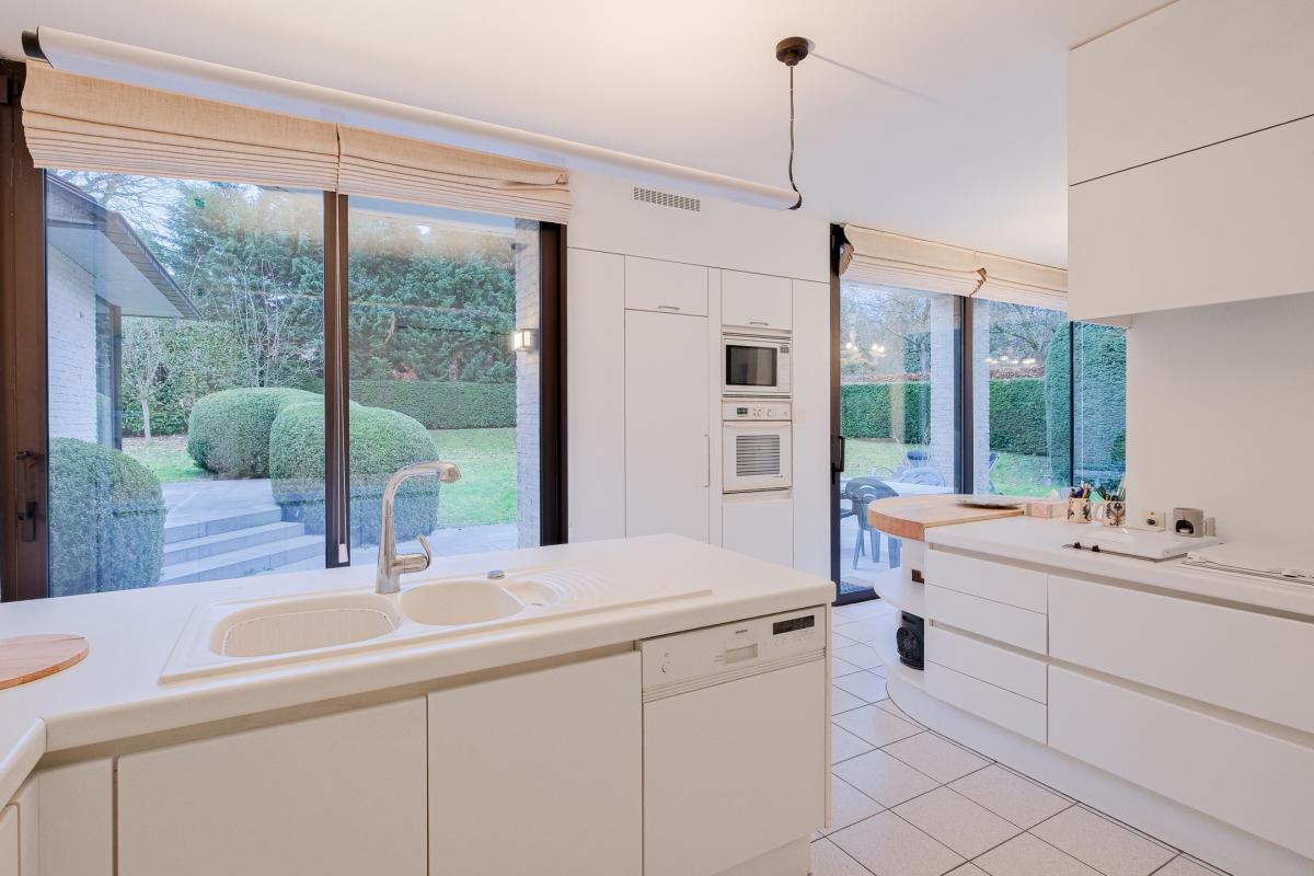 Fort Jaco: magnifique villa de ± 453 m² sur 15 ares - 5 ch.