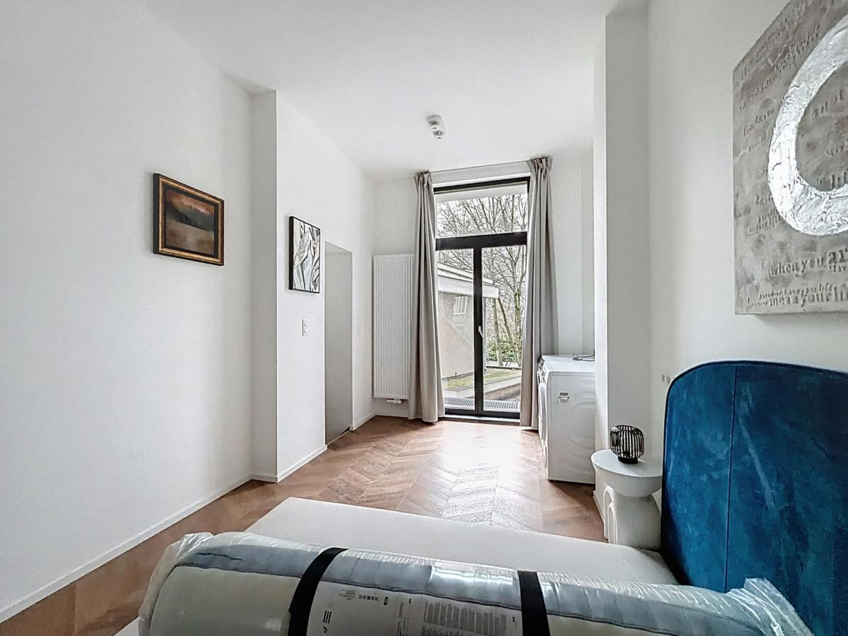 Ambiorix : Superbe appartement meublé d'1 chambre