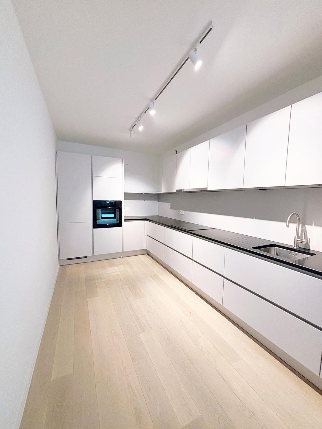 Abbaye de la Cambre : magnifique 2ch 131m², terrasse 22m²