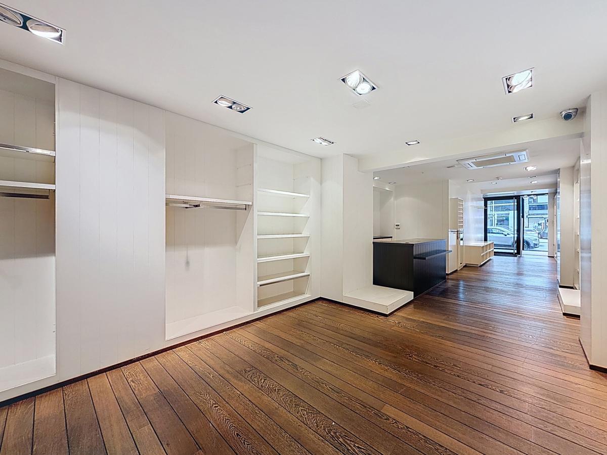 Fort Jaco : Superbe surface commerciale prête à l’emploi