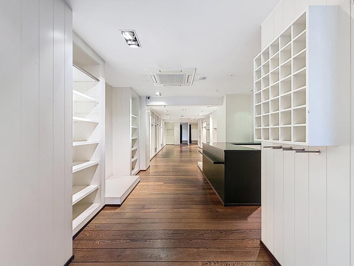 Fort Jaco : Superbe surface commerciale prête à l’emploi