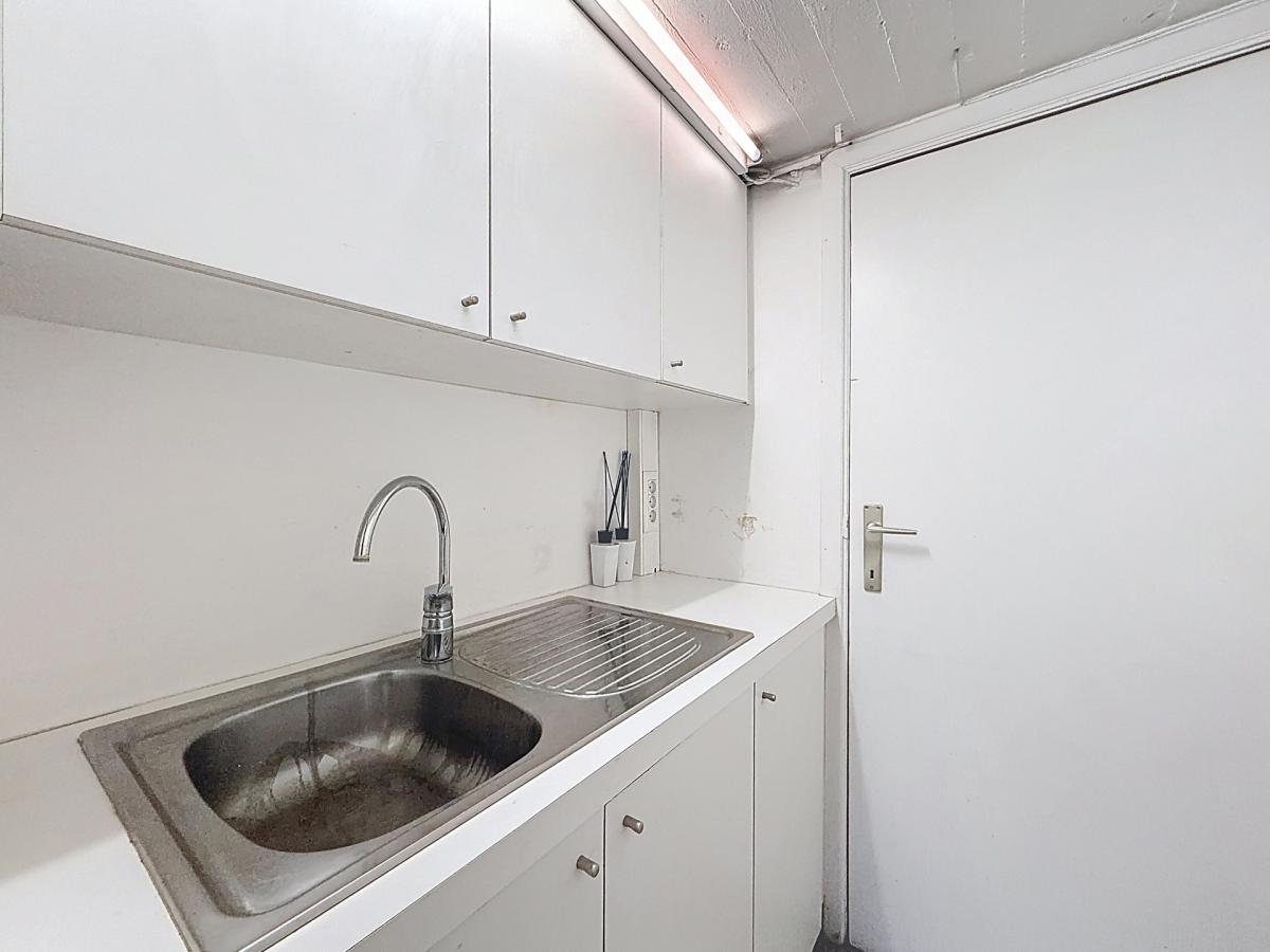 Fort Jaco : Superbe surface commerciale prête à l’emploi