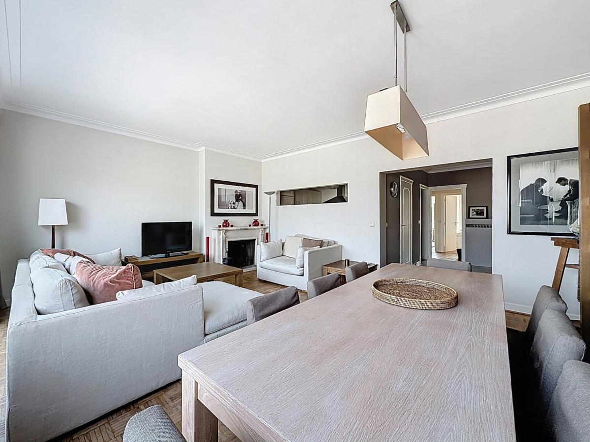 Cavell : Bel appartement meublé 2 chambres 